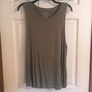 American Eagle tank size XL